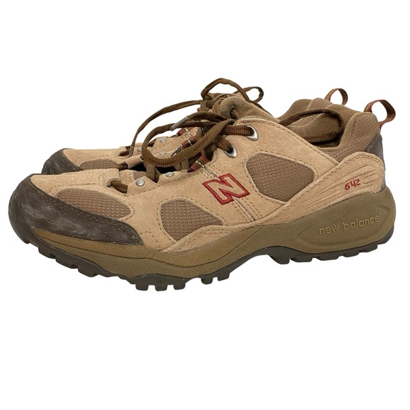 New Balance 642 Country Trail Walkers Shoes Men Size 8 Suede Reflective Sneakers - Picture 2 of 11